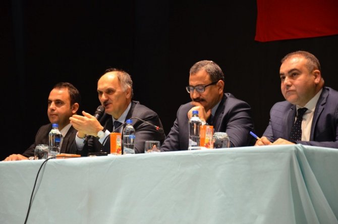 Ak Parti Milletvekili Öztürk’ten Çöp Tepkisi