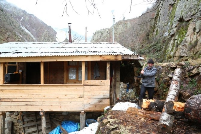 Geçim Sıkıntısı Çeken Engelli Bilir, Validen İnek İstedi