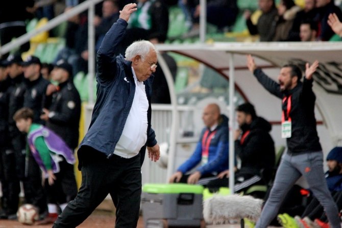 Giresunspor’da Hüseyin Kalpar Dönemi Sona Erdi