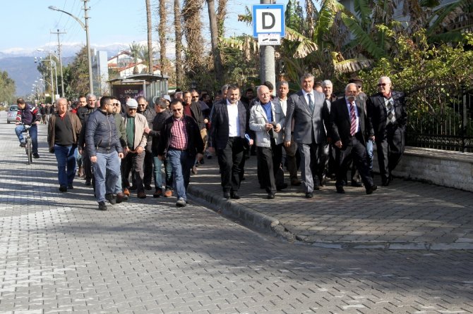 400 Kişiyle Birlikte Chp’den İstifa Etti, Ak Parti’ye Geçti