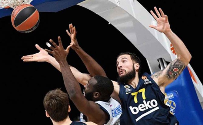 Fenerbahçe Deplasmanda Kaybetti