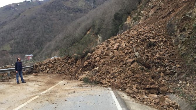 Giresun’da Heyelan