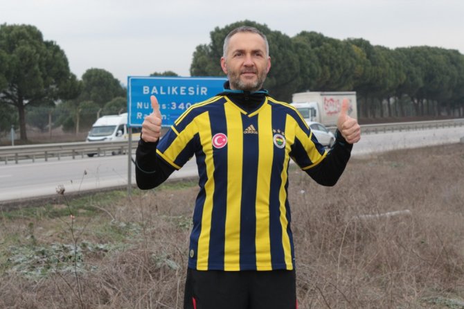 Fenerbahçe İçin İzmir’den İstanbul’a Koşu Totemi