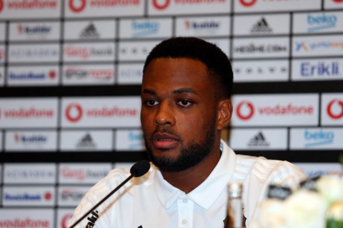 Larin’in ‘Burak Yılmaz’ Memnuniyeti