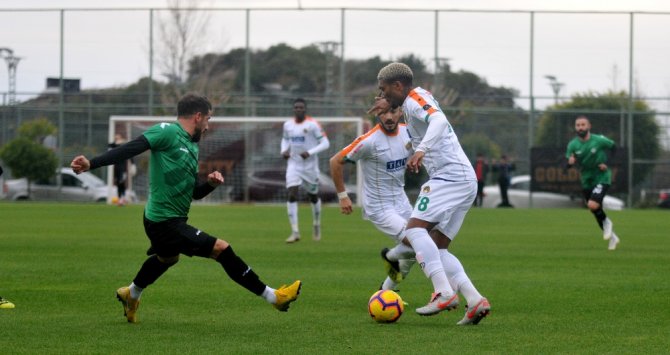 Aytemiz Alanyaspor: 3 - Sakaryaspor: 1
