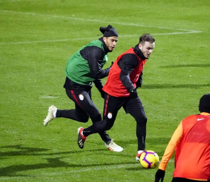 Galatasaray Antalya’daki Son Antrenmanını Yaptı