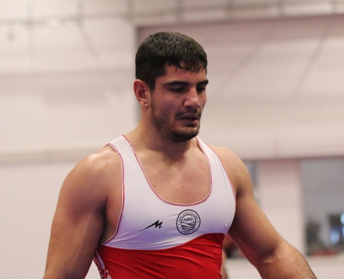 Taha Akgül Finalde