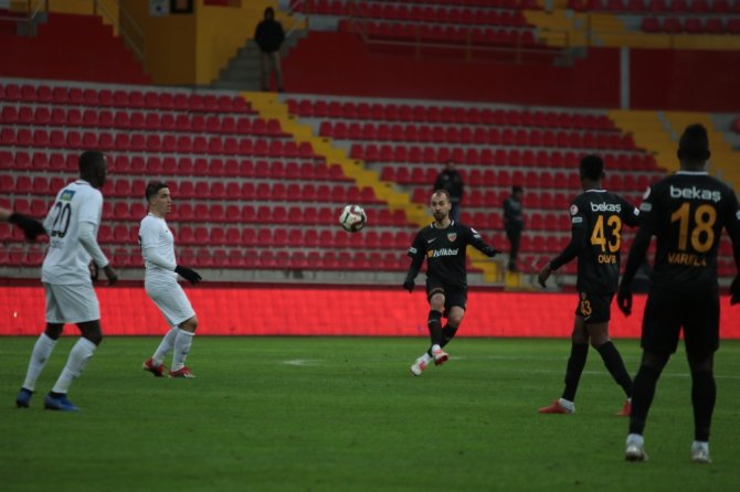 Akhisarspor Deplasmanda Kayserispor’u Devirdi