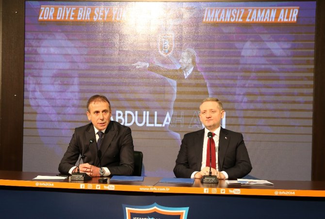 Abdullah Avcı İmzayı Attı
