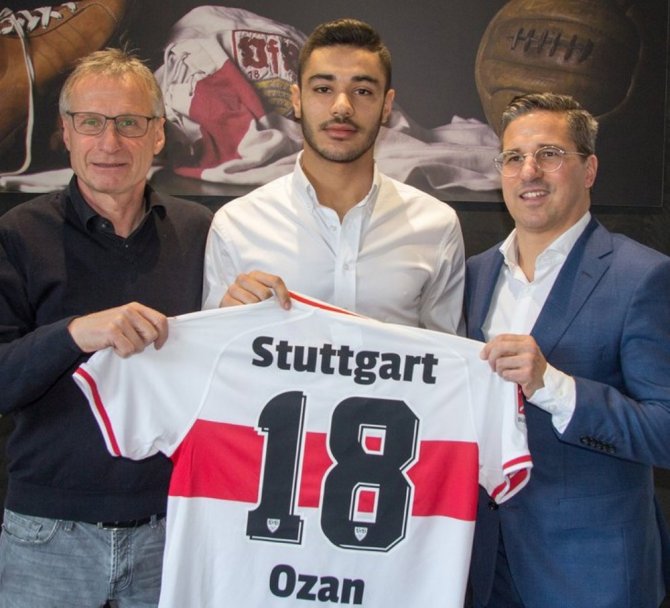 Ozan Kabak Stuttgart’ta