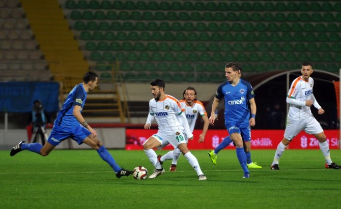 Alanyaspor İle Kasımpaşa 0-0 Berabere Kaldı