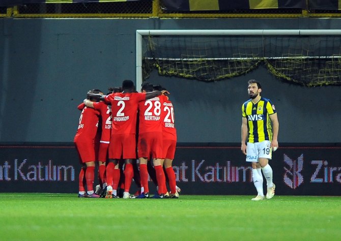 Fener Kupada Ümraniyespor’a Kaybetti