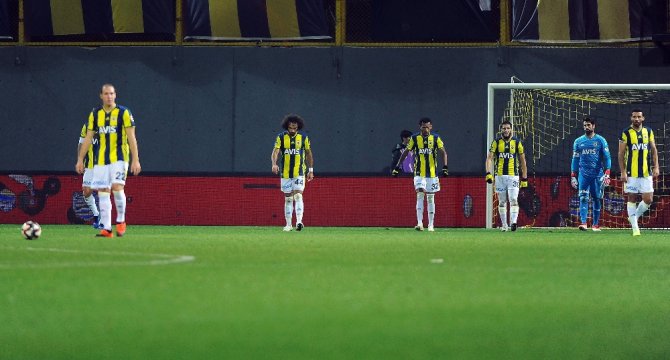 Fener Kupada Ümraniyespor’a Kaybetti