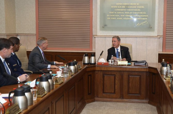 Akar’dan Abd’li Senatöre:"münbiç’te Verilen Sözler Tutulmadı"