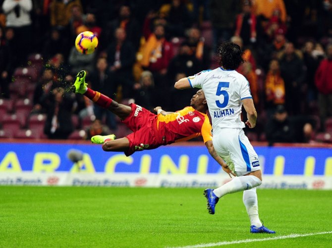 İlk Yarıda 3 Gol