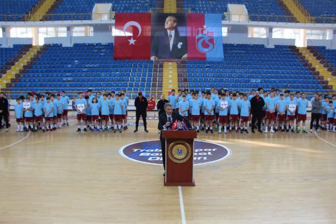 Ağaoğlu’ndan ’Ahlak’ Vurgusu