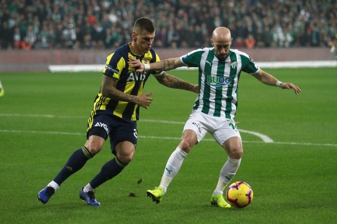 İlk Yarıda Tek Gol Var