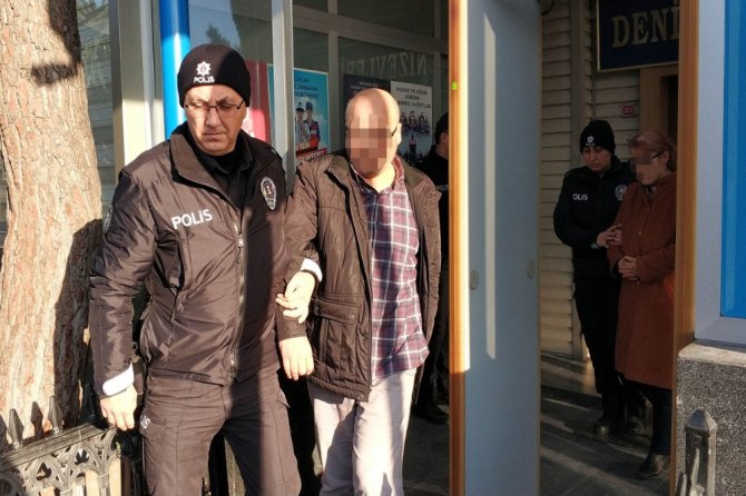 Serviste 4 Yaşındaki Öğrenciyi Unutan Şoför Ve Hostese Gözaltı