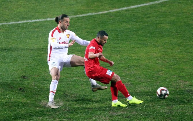 Göztepe Çeyrek Finalde