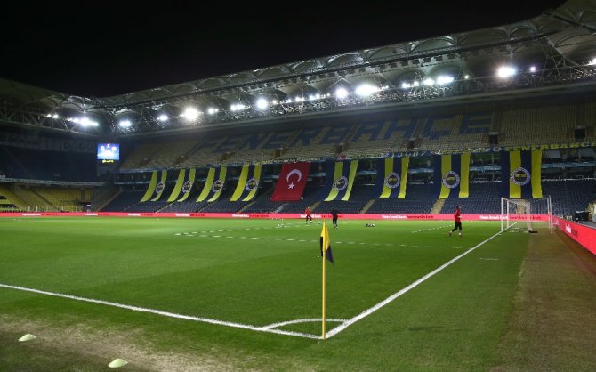 Fenerbahçe’de Ceza Nedeniyle Tribünler Boş Kaldı