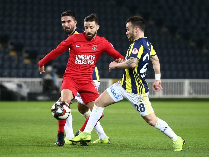 İlk Yarıdan Gol Sesi Çıkmadı