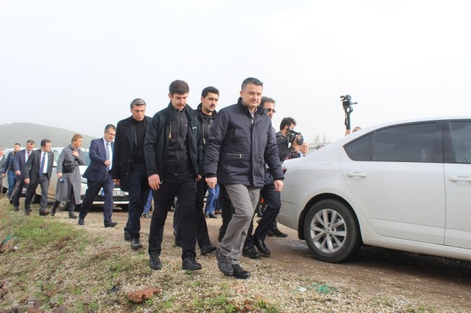 "Finike Ve Kumluca’da 5 Bin Dönüm Örtü Altı Alan Zarar Gördü"