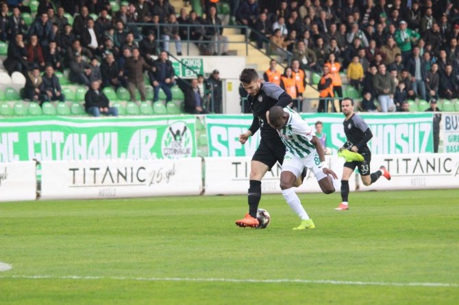 Spor Toto 1. Lig: Giresunspor: 0 - Osmanlıspor: 0 (İlk Yarı Sonucu)
