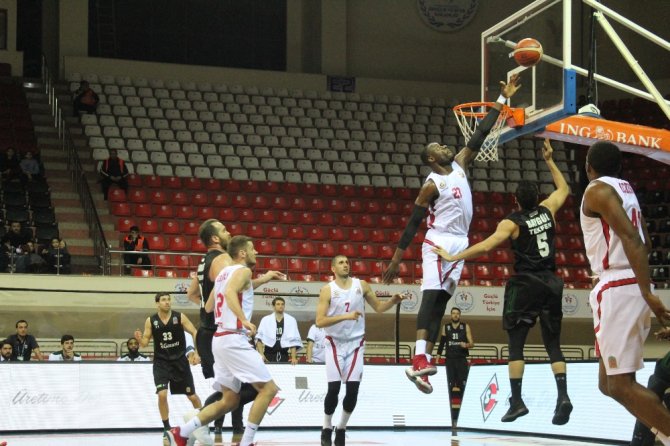 Darüşşafaka Tekfen Deplasmanda Kazandı