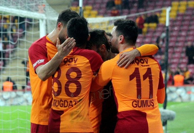 Cimbom Farklı Turladı