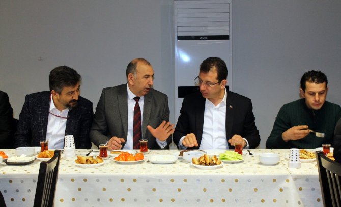 Binali Yıldırım’ın İstifa Kararını Değerlendirdi