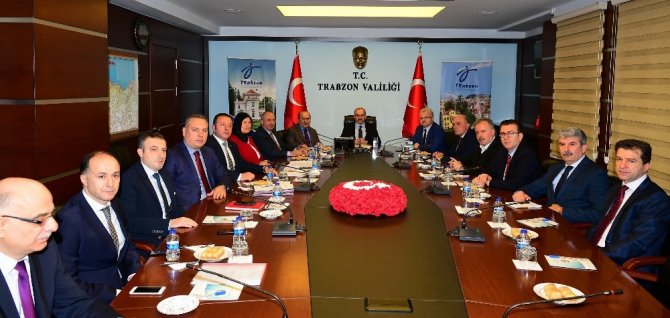 Trabzon’da Yapılacak Katı Atık Tesisi Türkiye’de Alanında Tek Ve Örnek Olacak