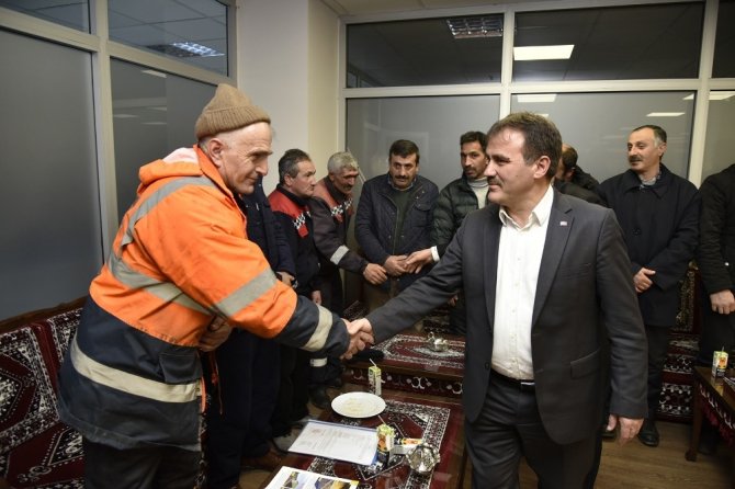 Başkan Çimen’den Belediye İşçilerine Rekor Zam