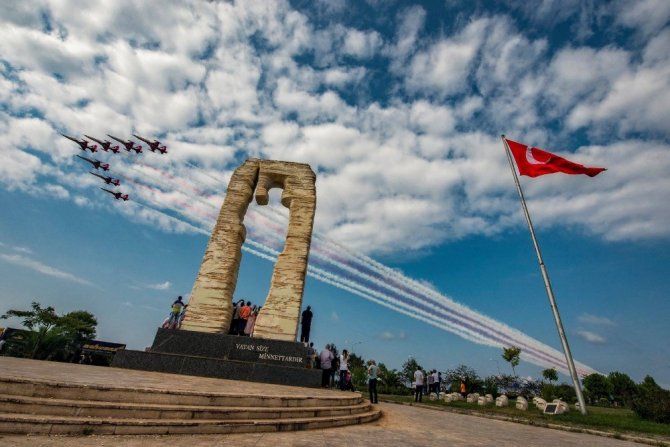 Türk Yıldızları’na Çektiği Bu Fotoğraf Birincilik Getirdi