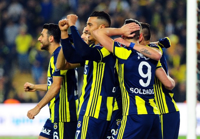 Fener Ritmini Buldu