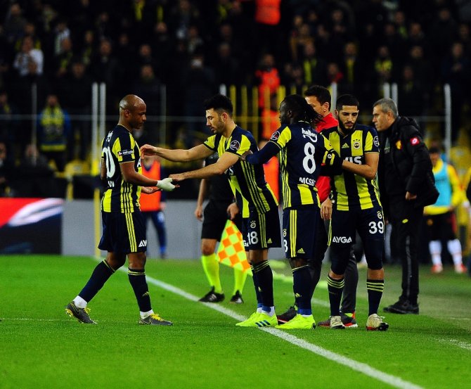 Fenerbahçe İlk Kez Üst Üste Kazandı