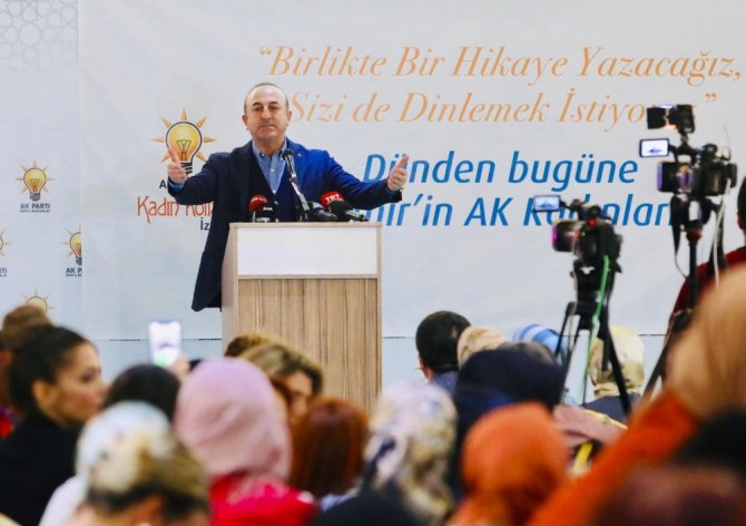 “Bizim Problemimiz Atatürk’ten Geçinenlerle”