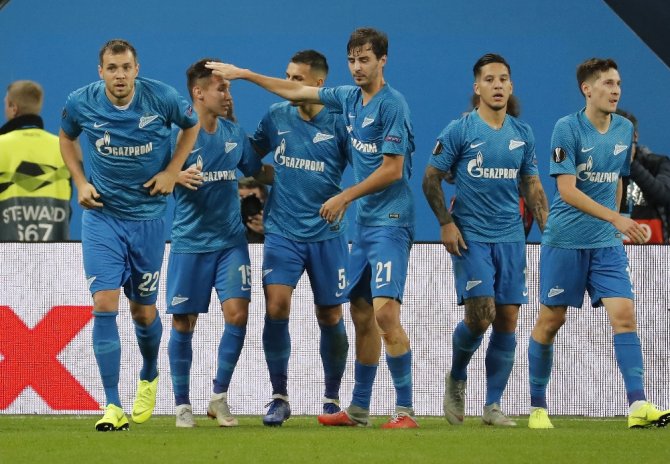 Zenit Uefa’ya Yeni Liste Gönderdi