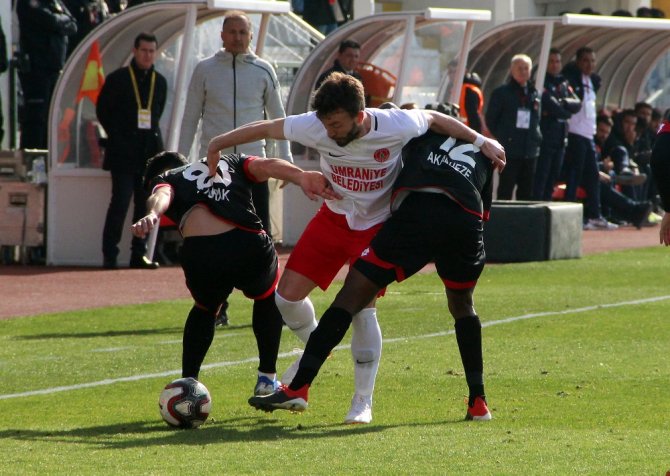 Ümraniyespor Tek Golle Kazandı
