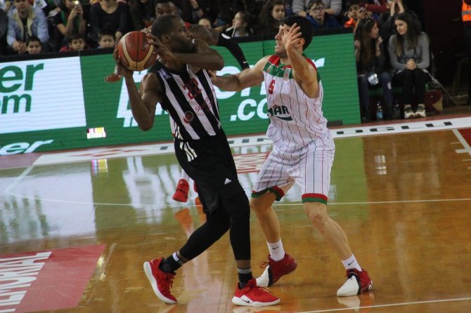Pınar Karşıyaka Beşiktaş’ı Devirdi