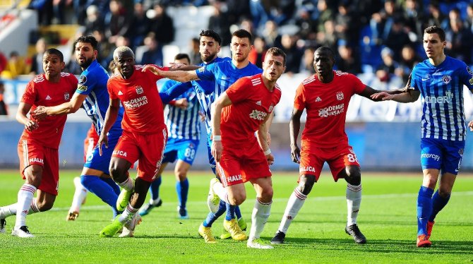 Sivas Kasımpaşa’yı 3-1’le Geçti