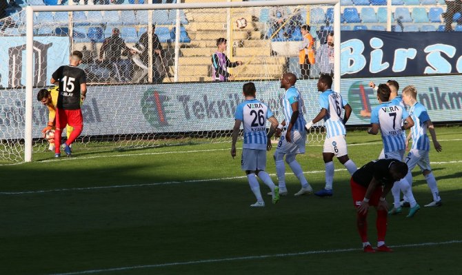 Adana Demir Evinde Kazandı