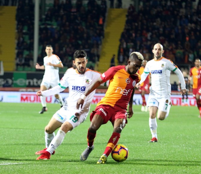 İlk Yarıda Tek Gol