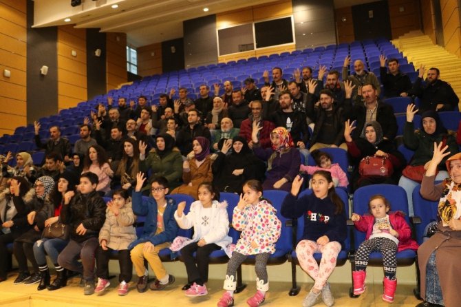 2053 İşitme Engelli ‘İşaret Dili İle İstiklal Marşı’ Okuyacak