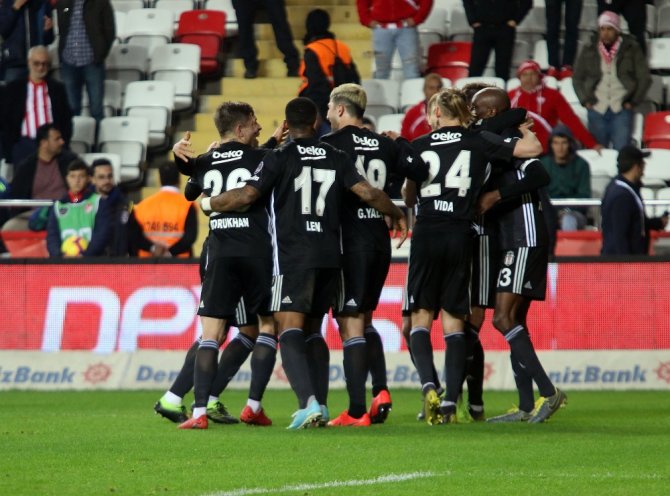 Beşiktaş’tan Antalya’da Gol Şov