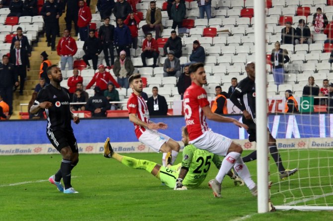 Beşiktaş’tan Antalya’da Gol Şov