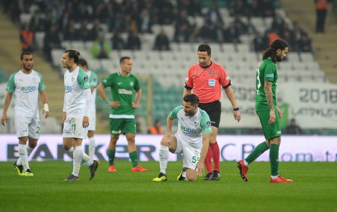 Bursaspor, Atiker Konsayspor İle 0-0 Berabere Kaldı