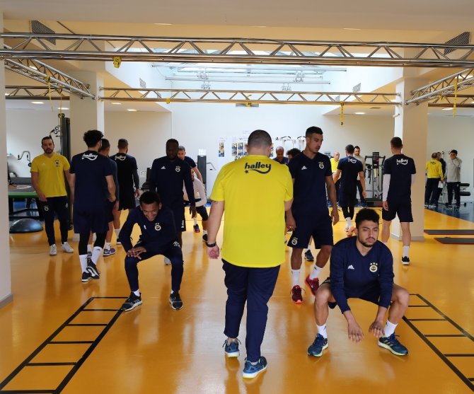 Fenerbahçe, U21 Takımı İle Çalıştı