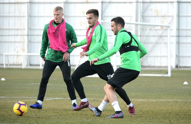 Atiker Konyaspor, E.y. Malatyaspor Mesaisi Başladı