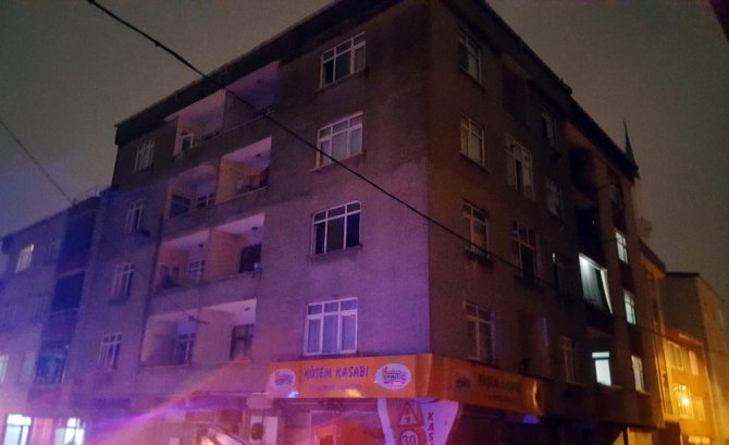 Bağcılar’da Elektrik Panosu Patladı: 21 Kişi Zehirlendi