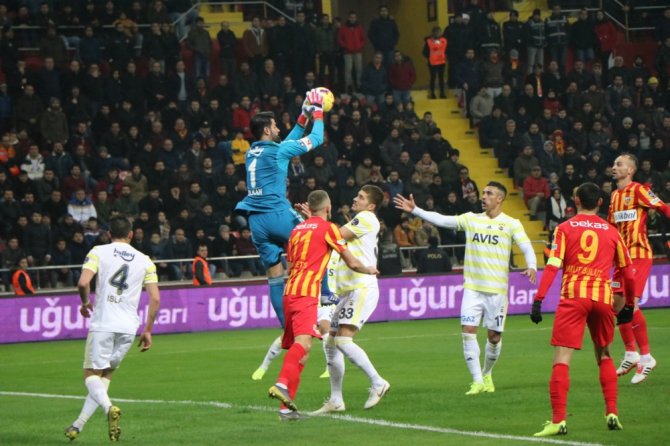 Karşılaşmanın İlk Yarısı Golsüz Tamamlandı